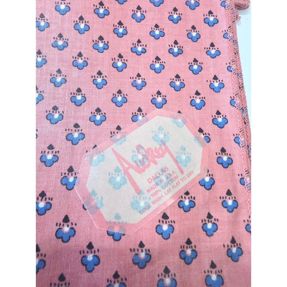 VTG 80s Audrey Dallas Pink & Blue Floral Cotton Napkins  Set of 13 - NWT NOS